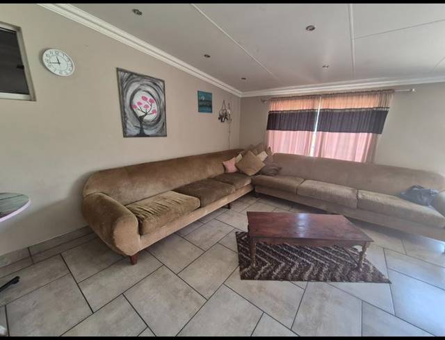 BUSINESS FOR SALE IN MEYERTON RURAL